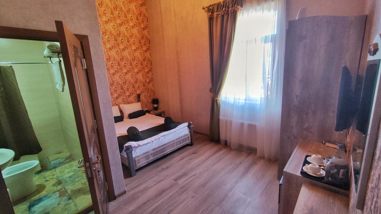Old Town Sheki Hotel Exterior photo