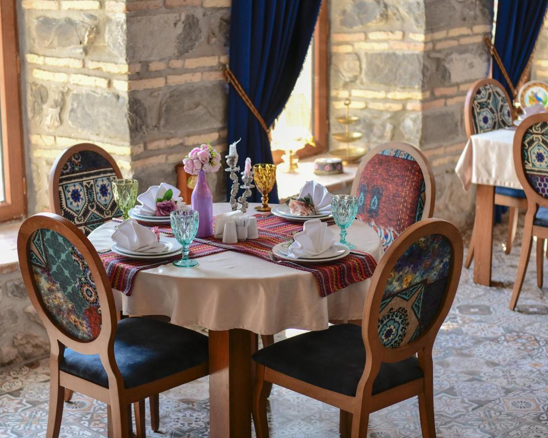 Old Town Sheki Hotel Exterior photo