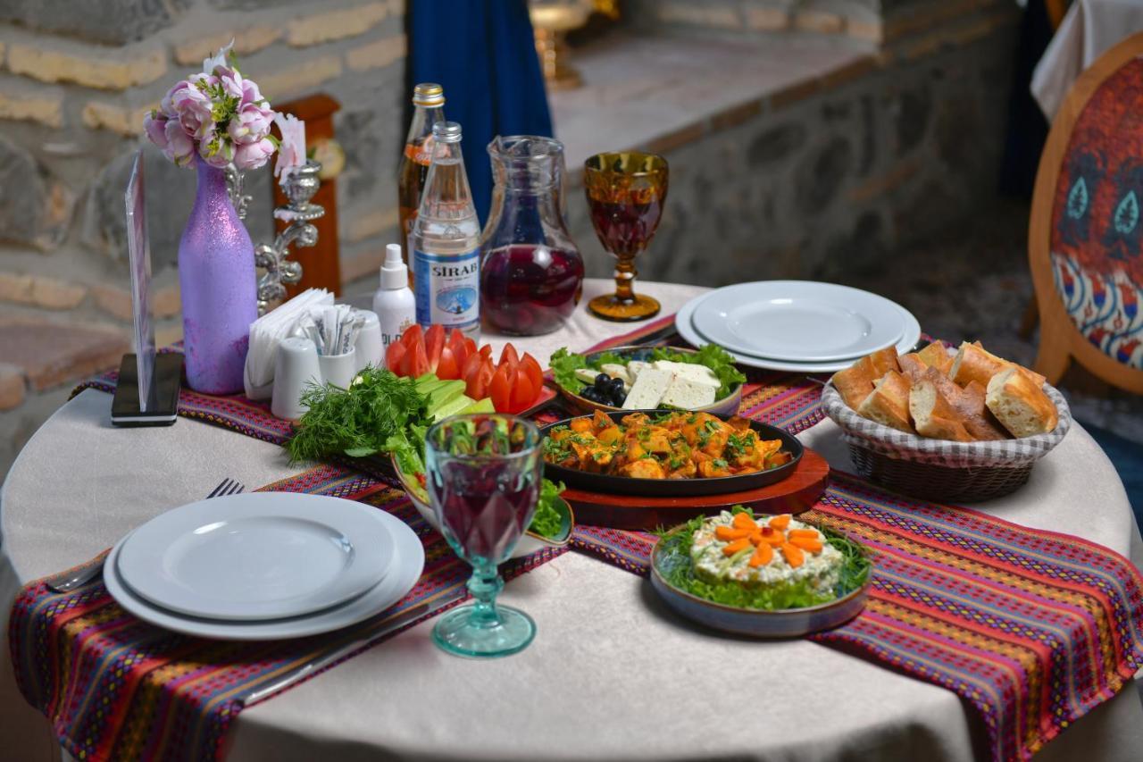 Old Town Sheki Hotel Exterior photo